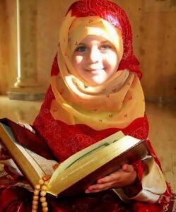 "Pudra süre süre un kurabiyesi gibi olan kızlar da var.. Abdest
alıp.."