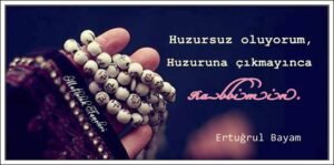 Namaz ile sonuçlanmamış îmân;
Vefâsızlığa uğramış Aşk gibidir…!
– İbrahim Tenekeci –