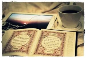 Haramda mutluluk ararsan.
Mutluluk sana haram olur…