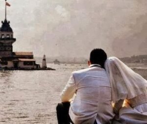 Mutlu,huzurlu,neşeli Imanlı Bir Yuva Için Erkek Neler Yapmalıdır?