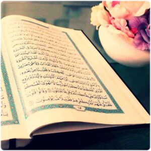 "Artık Hakka yürüme vakti gelmedi mi ?
Seccadeleri alın Sevgiliye gidiyoruz.."