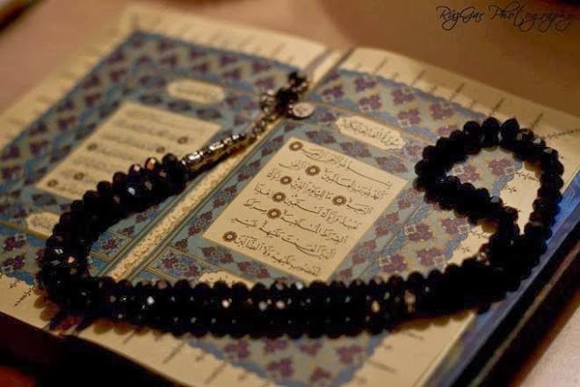 Endişe etme, üzülme, sıkılma ..
Tevekkül et, teslim ol,
duâ et, sadık kal,
mahcûp olma ..