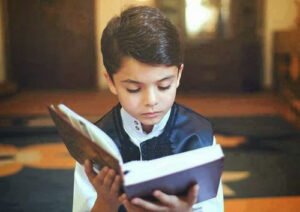 Ahiretteki kurtuluşun yolu dünyadaki kurtuluştan geçer.
Ali Şeriati