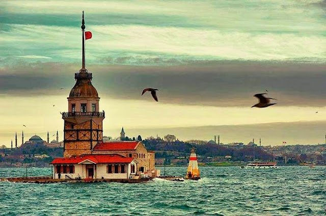 3 şeyden vazgeçtim.. 3 şeye devam ediyorum..