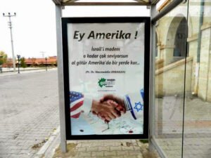 Amerika, İsrail'i çok seviyorsa, İsrail'e Amerika'da bir
eyalet versin