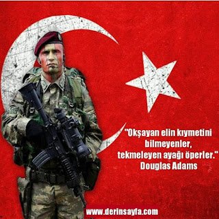 Okşayan elin kıymetini bilmeyenler, tekmeleyen ayağı öperler. Douglas Adams