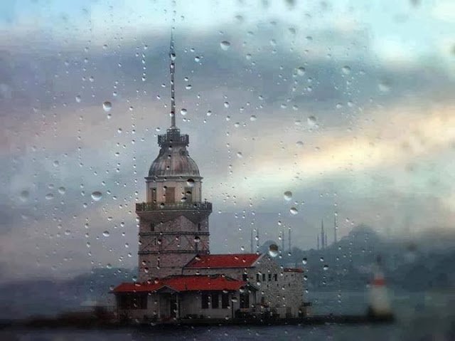 Yalnızlığına iyi bak, sahip çık
Kaç kişinin emeği var onda kimbilir…!
(O.Atay)