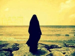 An gelir; Allah'a emanet ettiklerinizi,
Gün gelir; Allah'a havale edersiniz….