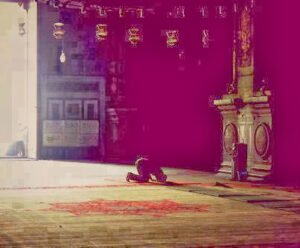 . . .Ve ben inanırım. Her imtihan ,
Rabbi'mizin bize sunduğu Rabb'e
yaklaşma fırsatı. .