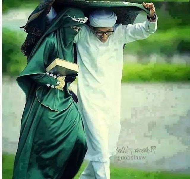 Adam eşine sorar;
-Ey alnımın yazısı…! Nereye gitmek
istersin söyle..