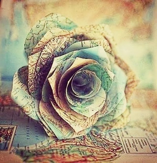 Bir şeyi anlasak yeter belki de;
Ne bıraktın demeyecekler…| Serdar Tuncer