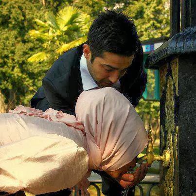 “Kızım sakın kendini ezdirme ipleri
hep elinde tut"diyor…