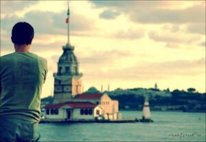 İçine attıkların kederindir,
İçinden atamadıkların ise kaderin. . .
-Serkan Özel