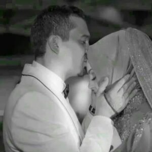 Saçların çok güzel (:
Görmedin ki hiç ?