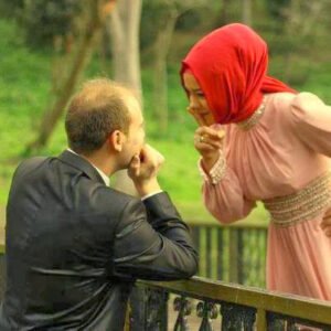 "Orada erkekler var, sen bu tarafa geç"
diyen Adam sen benim canımsın.