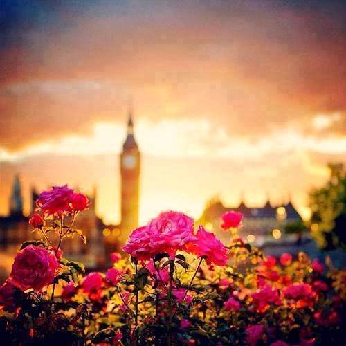 Ve herkesin Sımsıkı sarılmak
istediği bir insan…  vardır. .