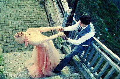 Namaz Geçiyor Hatun Deyip
Aşk'ı (c.c.) Her An Hatırlatacak Olan
Yâr…