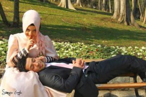 Evleneceğim İnsana
Allah 'tan sabır
Peygamberimizden Dua diliyorum.