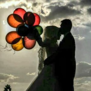 Hasretle bekliyorum
Alnımdan öpeceğin ve “Helâlim”
diyeceğin o günü ..