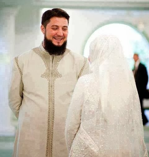 Gönülden sevenler ayrılmaz.
Mesafeler var ise 'duâ' var.