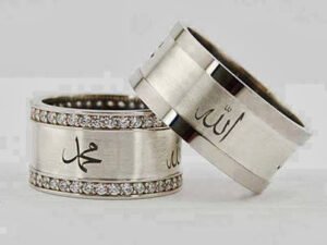 Durum ne kadar vahim olursa olsun
' Allah'tan ümit kesilmez ' der büyüklerimiz. .