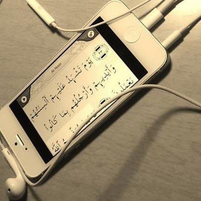 Kur’an’ı müslüman olduğumuz için okuyor değiliz; müslüman olmak için okuyoruz.