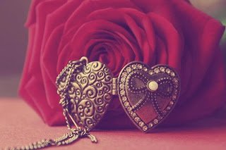 Bayanları edebsizliğe iten en büyük şey, beğenilme arzusudur!