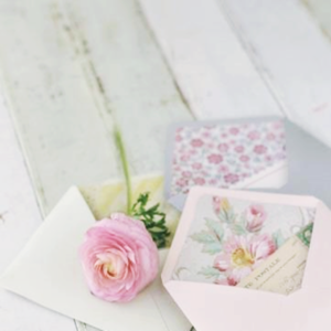 "Daima hayır bulmak isteyen,
her şeyi hayra yormalı…"
Hz. Ali (r.a)