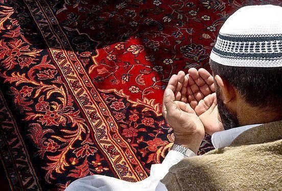 Ya Rabbi! Bize dünyada ve ahirette iyilik ver, bizi cehennemin o korkunc azabindan koru