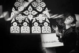 Eksikliğimin affına sığınarak sana geldim; Rabbim  Beni de çok sever misin?  Beyza Alioğlu