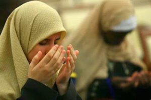 Bir Müslüman yanında bulunmayan bir din kardeşi için dua ederse, melekler de ona şöyle dua eder; “Sana da aynı şeyler verilsin”  Hadis