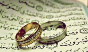 Hanımının kötü huylarına katlanan erkek Hz.Eyyüb gibi mükafatlara kavuşur. Kocasının kötü huylarına katlanan hanım, Hz.Asiye gibi sevaba kavuşur.  İmamı Gazali